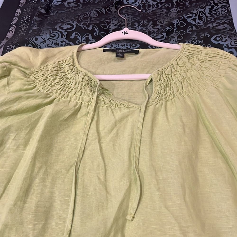 MARC NEW YORK Women's Yellow Top, size large - Picture 7 of 8